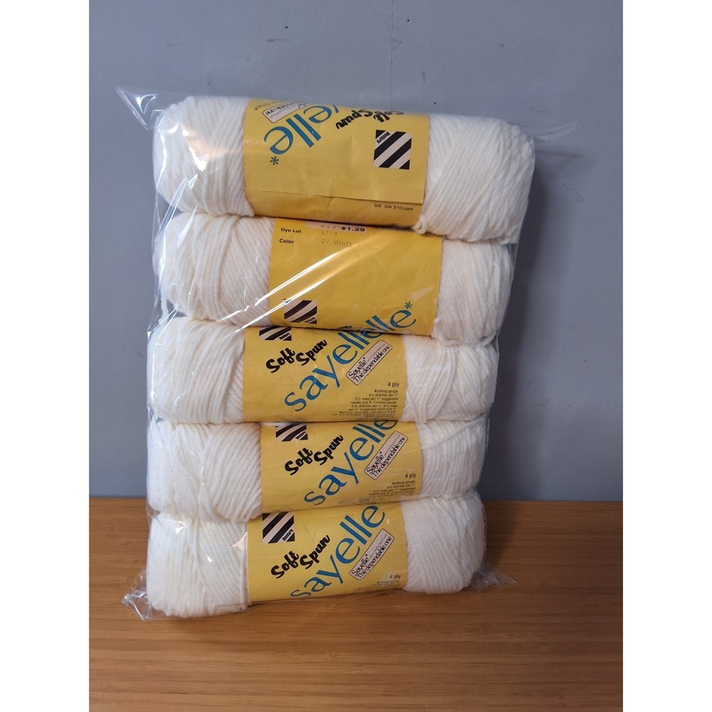 Vintage Sayelle Worsted 4-Ply White Yarn. 100%‎ Dupont Orlon. Lot Of 5. NEW